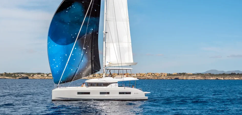 I 5 Migliori Catamarani di Lusso da Noleggiare in Italia